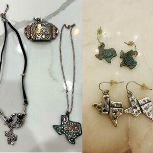 7 piece lot of TX Shotgun Shell Jewelry 2 necklaces bracelet & 2 set Tx earrings